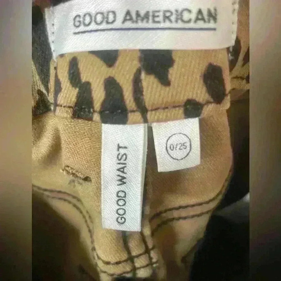 Good American Good Waist High Rise Skinny Leopard Jeans. Size 25 - Picture 7 of 9
